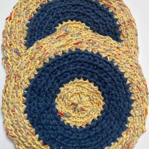 Crochet Thick Pot Holders, Handmade Easter Gift - Picture 2 of 9